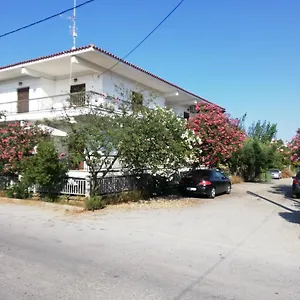 επισκεφθείτε το ξενοδοχείο