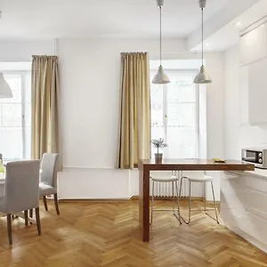  Apartment Bednarska Old Town Poland